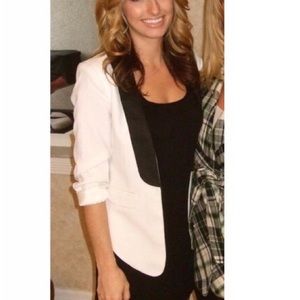 Material Girl White & Black Tuxedo Blazer